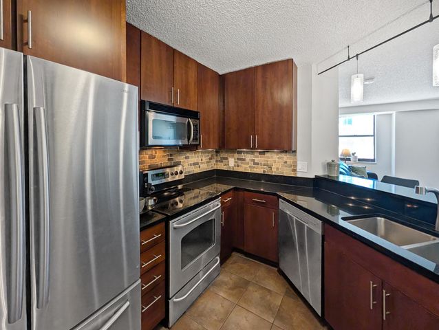 401 S 1st Street 601, Minneapolis, MN 55401