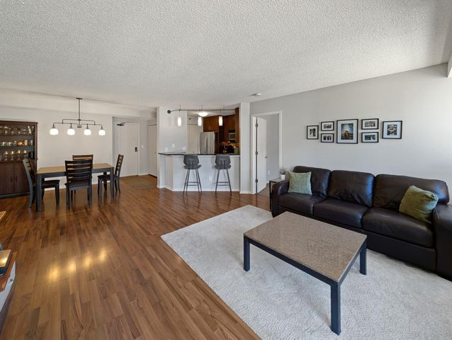 401 S 1st Street 601, Minneapolis, MN 55401