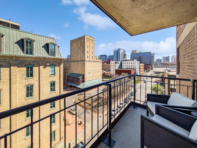 401 S 1st Street 601, Minneapolis, MN 55401