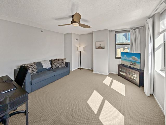 401 S 1st Street 601, Minneapolis, MN 55401