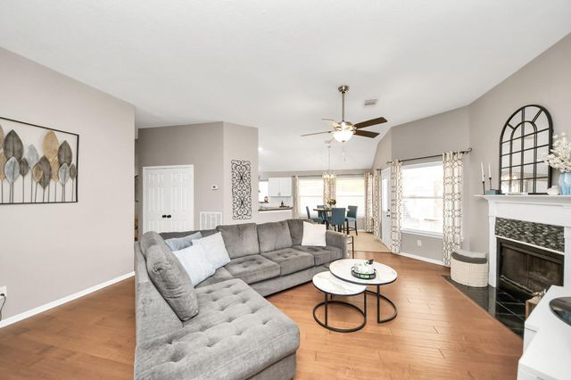 4222 W Meadows Drive, Sugar Land, TX 77479