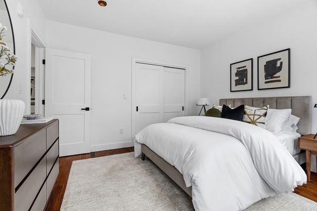 73 Romsey St 2, Boston, MA 02125