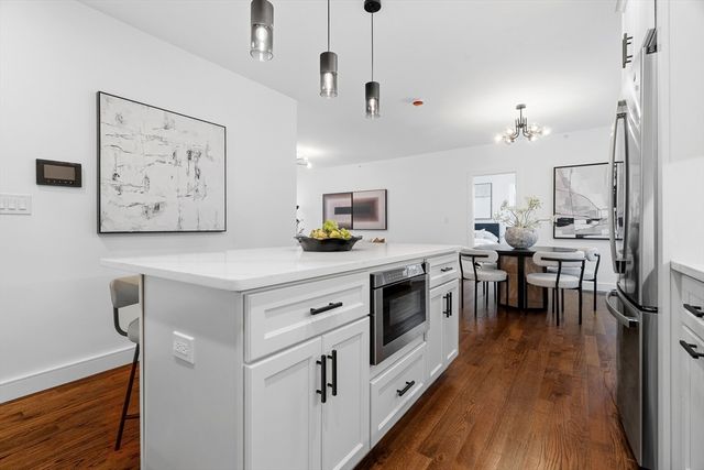 73 Romsey St 2, Boston, MA 02125