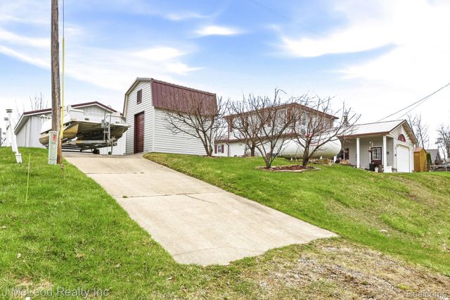 3021 Huston Drive, Millington Township, MI 48746