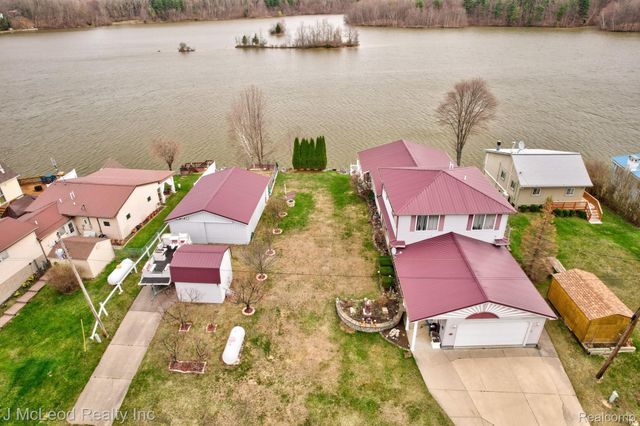 3021 Huston Drive, Millington Township, MI 48746