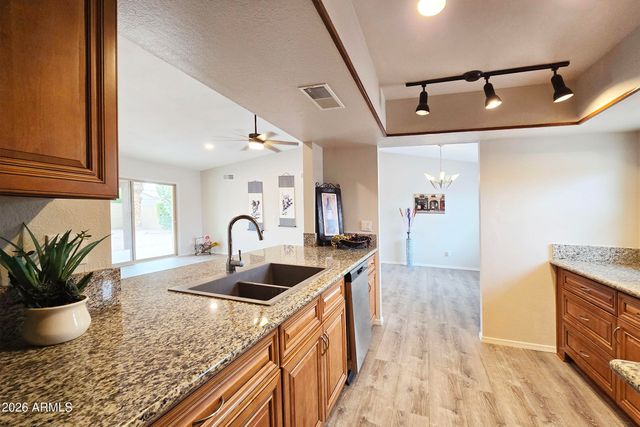 2326 W STOTTLER Drive, Chandler, AZ 85224