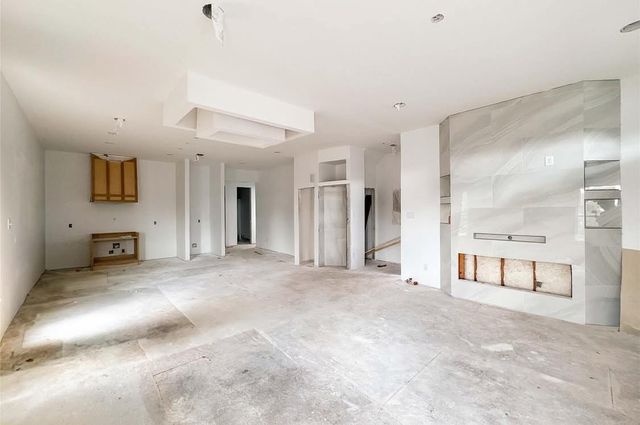 4528 Pinemont Drive, Houston, TX 77018