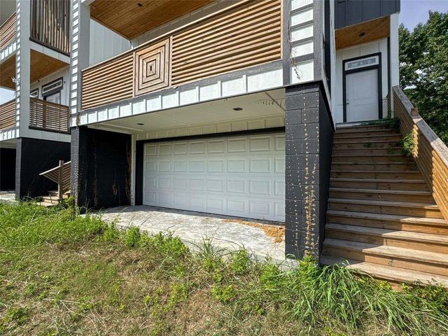 4528 Pinemont Drive, Houston, TX 77018