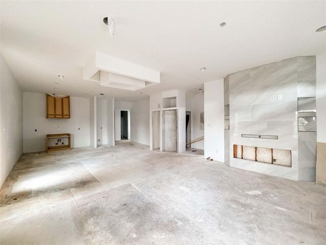 4528 Pinemont Drive, Houston, TX 77018