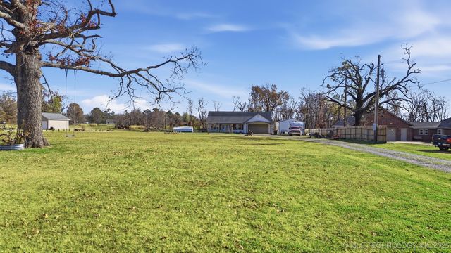 21689 S 4110 Road, Claremore, OK 74019
