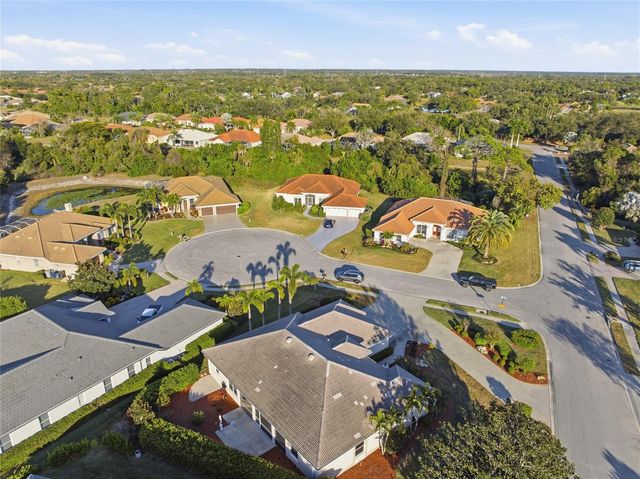 7212 SPUR COURT, Sarasota, FL 34243