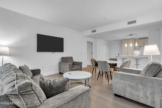 15 Morris Avenue 202, Long Branch, NJ 07740