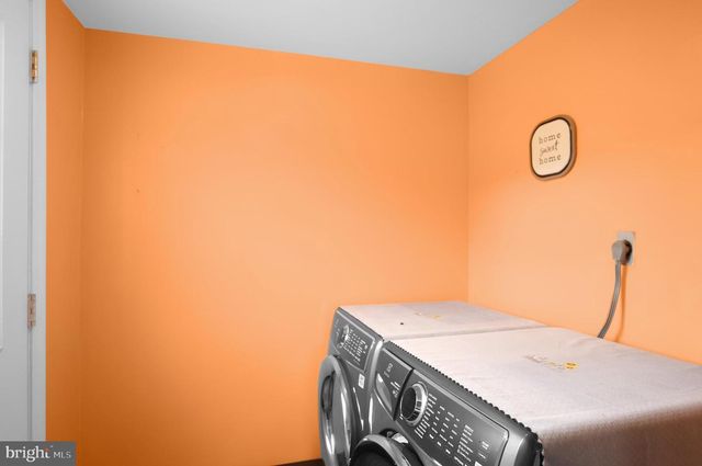 500 W PENN AVE, Robesonia, PA 19551