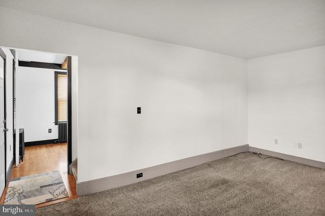 500 W PENN AVE, Robesonia, PA 19551
