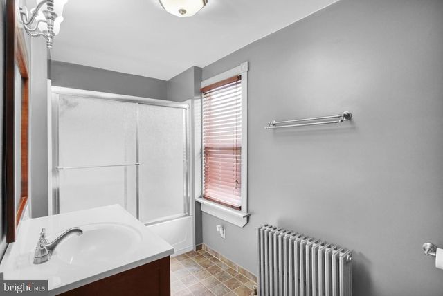 500 W PENN AVE, Robesonia, PA 19551