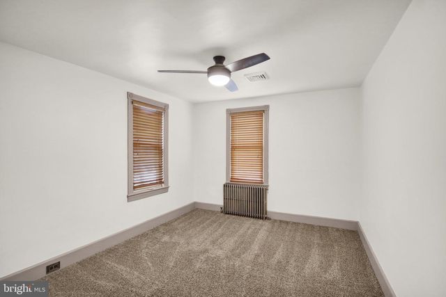 500 W PENN AVE, Robesonia, PA 19551