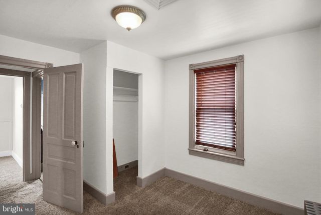 500 W PENN AVE, Robesonia, PA 19551