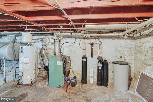 500 W PENN AVE, Robesonia, PA 19551