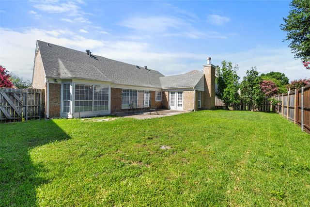 128 Browning Lane, Grand Prairie, TX 75052
