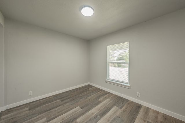 5558 Meadowbrook Drive, Fort Worth, TX 76112