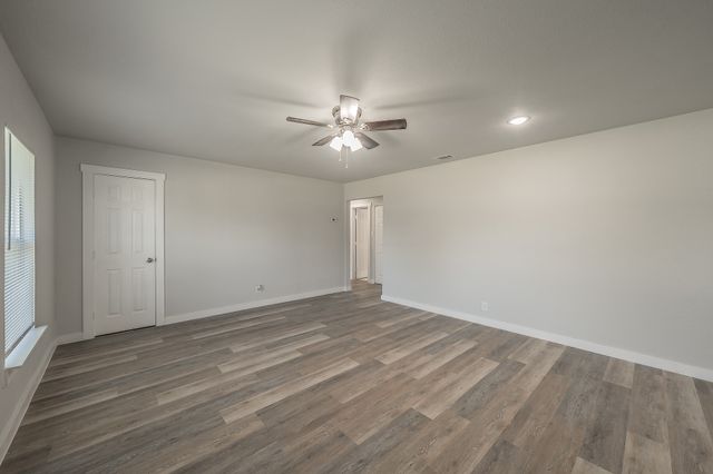 5558 Meadowbrook Drive, Fort Worth, TX 76112