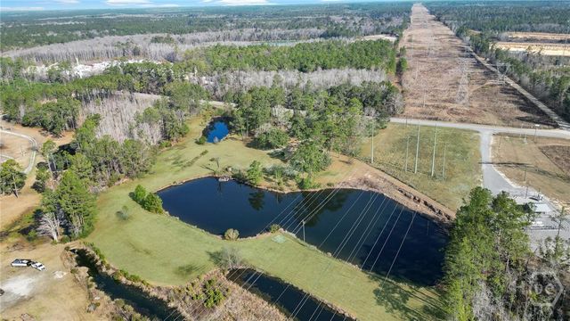 2060 US Highway 80 Highway, Bloomingdale, GA 31302