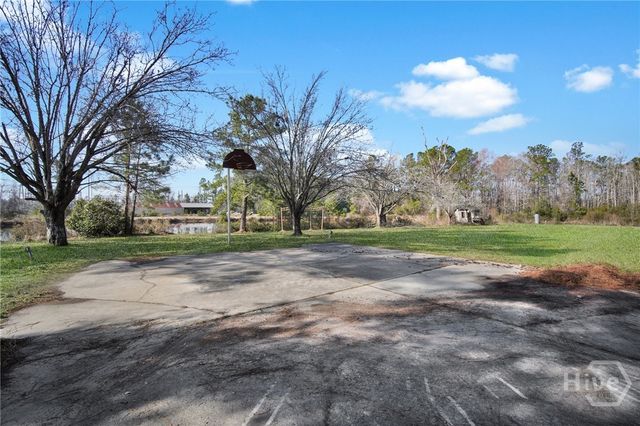 2060 US Highway 80 Highway, Bloomingdale, GA 31302