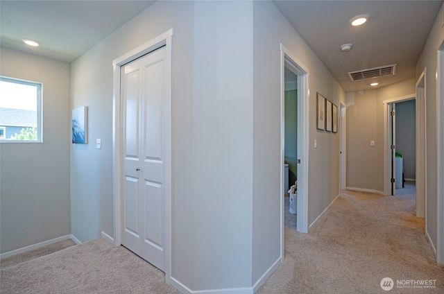 18703 108th Avenue E, Puyallup, WA 98374