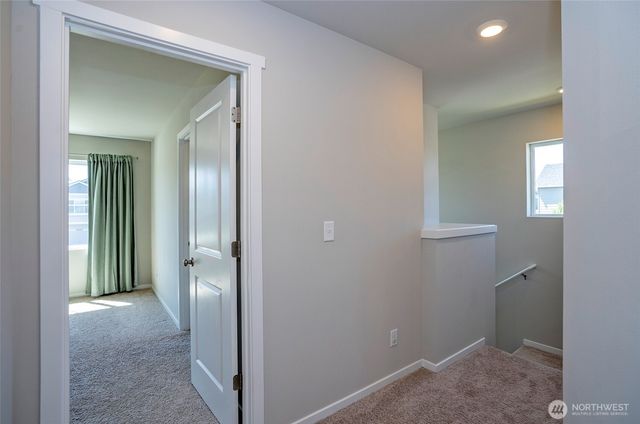18703 108th Avenue E, Puyallup, WA 98374