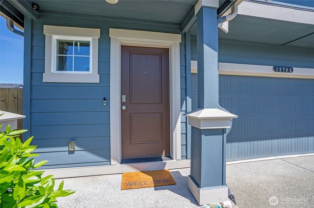 18703 108th Avenue E, Puyallup, WA 98374