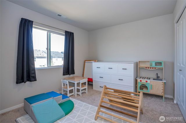 18703 108th Avenue E, Puyallup, WA 98374