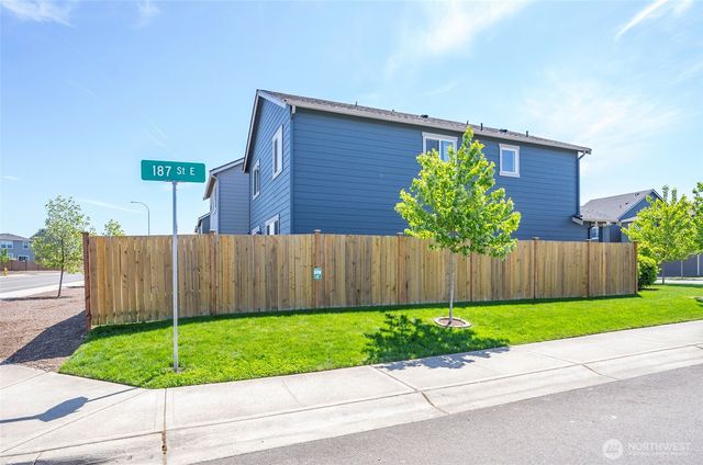 18703 108th Avenue E, Puyallup, WA 98374