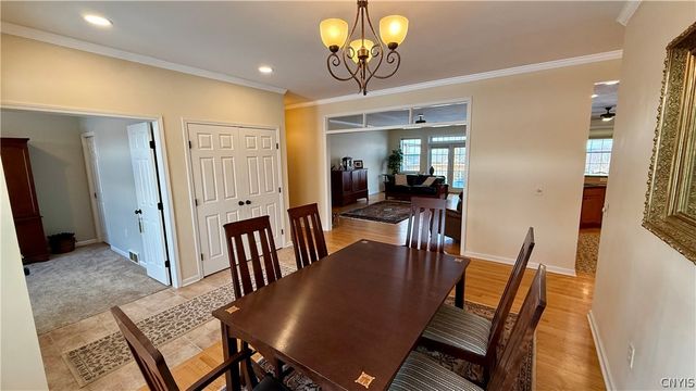 4334 Chilmark St, Marcellus, NY 13108