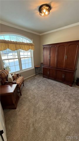 4334 Chilmark St, Marcellus, NY 13108