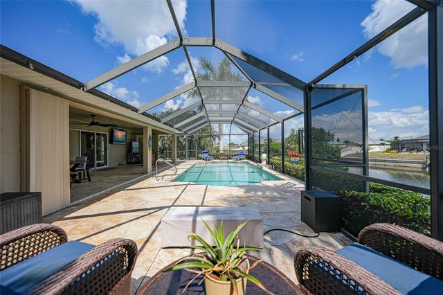 515 GLEASON PARKWAY, Cape Coral, FL 33914