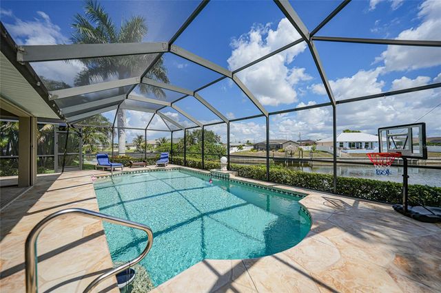 515 GLEASON PARKWAY, Cape Coral, FL 33914