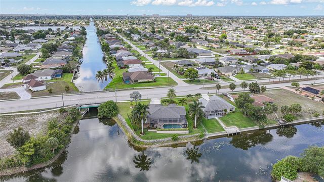515 GLEASON PARKWAY, Cape Coral, FL 33914
