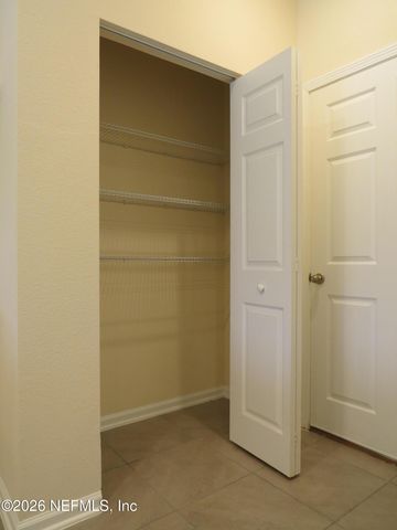 12779 VETERANS Court, Jacksonville, FL 32218