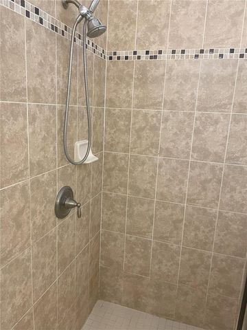10649 PICTORIAL PARK DRIVE, Tampa, FL 33647