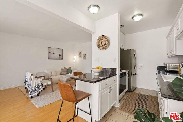 2621 Centinela Avenue 18, Santa Monica, CA 90405