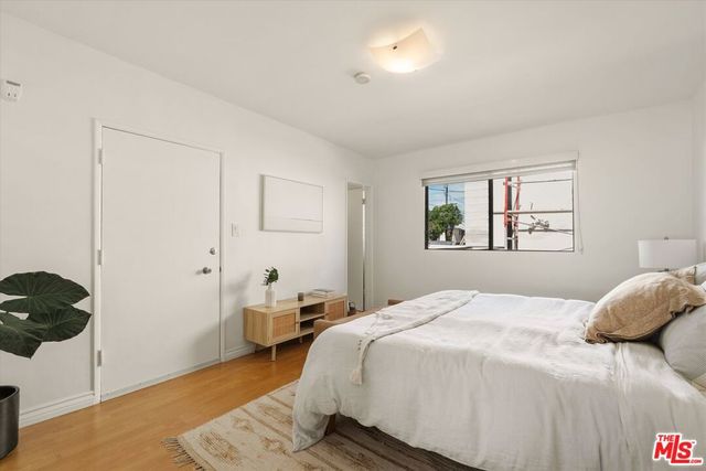 2621 Centinela Avenue 18, Santa Monica, CA 90405