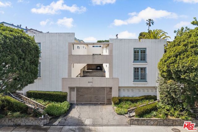 2621 Centinela Avenue 18, Santa Monica, CA 90405