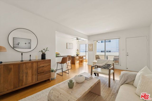 2621 Centinela Avenue 18, Santa Monica, CA 90405