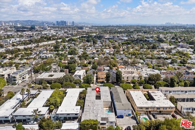 2621 Centinela Avenue 18, Santa Monica, CA 90405