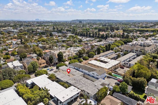 2621 Centinela Avenue 18, Santa Monica, CA 90405