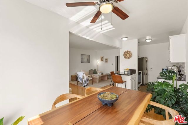 2621 Centinela Avenue 18, Santa Monica, CA 90405