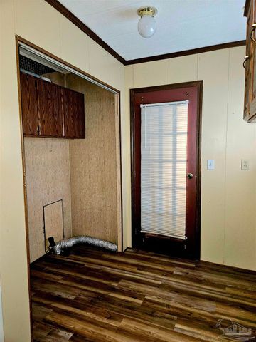 649 Hwy 95-A, Cantonment, FL 32533