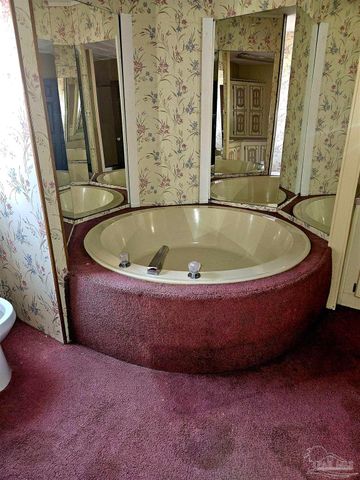 649 Hwy 95-A, Cantonment, FL 32533