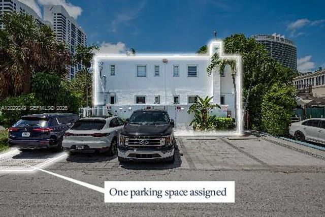 1419 West Ave 201, Miami Beach, FL 33139