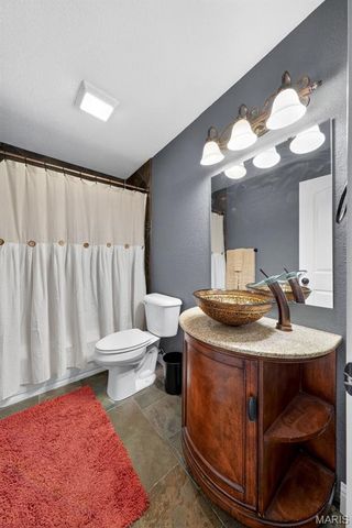 408 Godsey Drive, Union, MO 63084